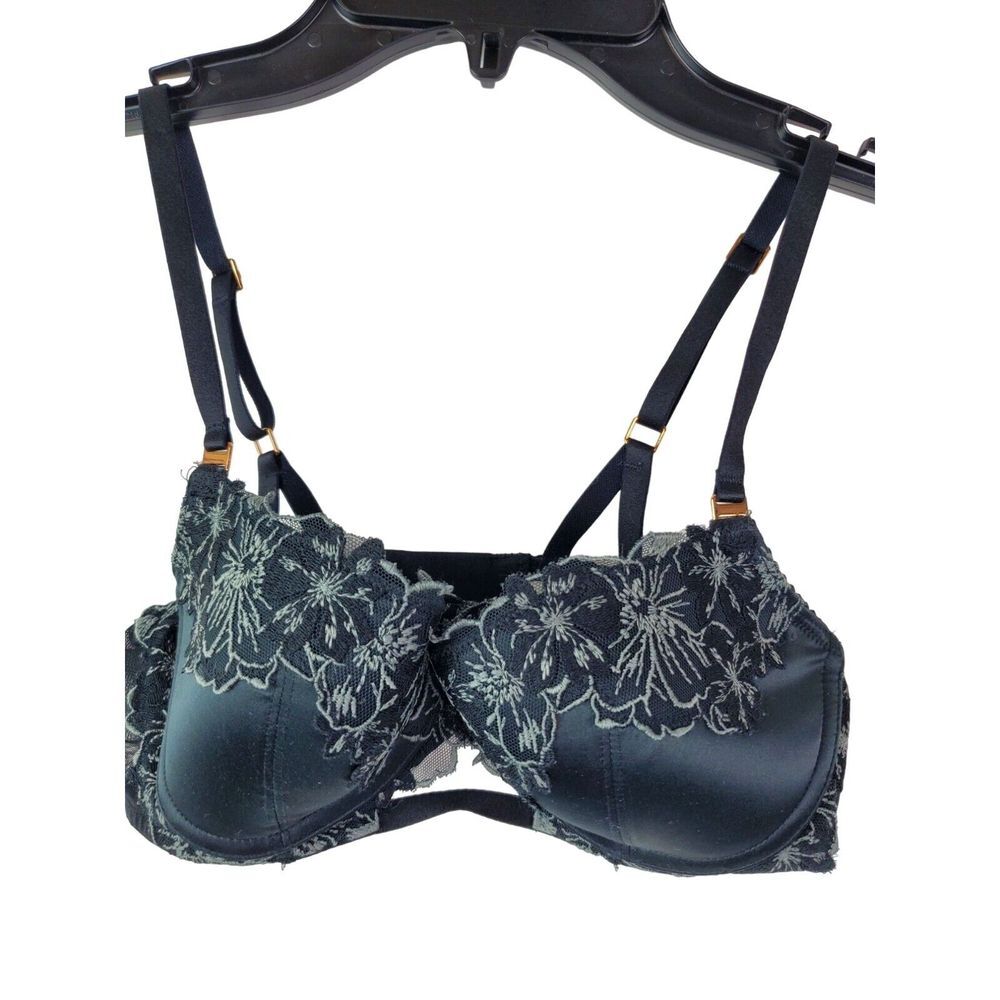 Aerie Intimates Gray Lace‎ Satin Push Up Bra Size 32C GUC